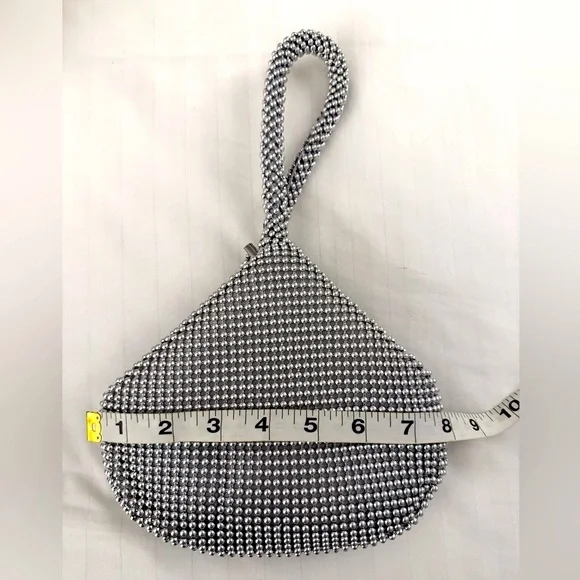 Jessica McClintock Staci Metal Silver Pearl Snap Puch Evening Wristlet Bag - Picture 5 of 7